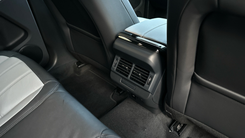 Land Rover Range Rover Evoque 2.0 D200 Dynamic SE 5dr Auto Diesel Hatchback